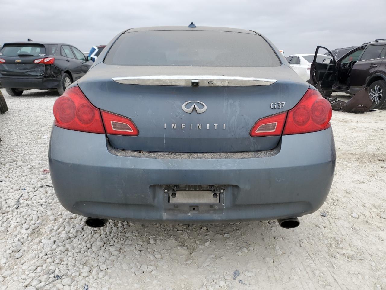 2009 Infiniti G - Image 6