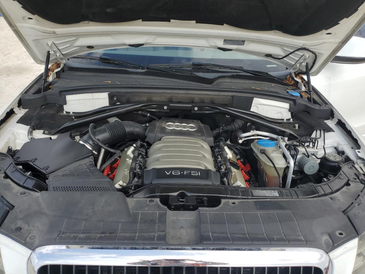 2010 Audi Q5 - Image 12