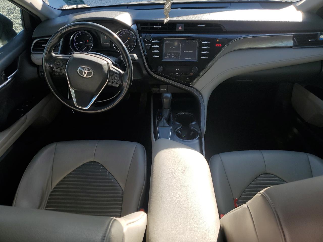 2019 Toyota Camry - Image 8