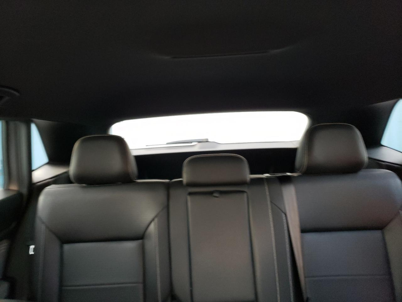 2021 Volkswagen Atlas - Image 10