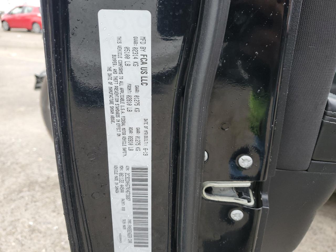 2019 Dodge Charger - Image 12