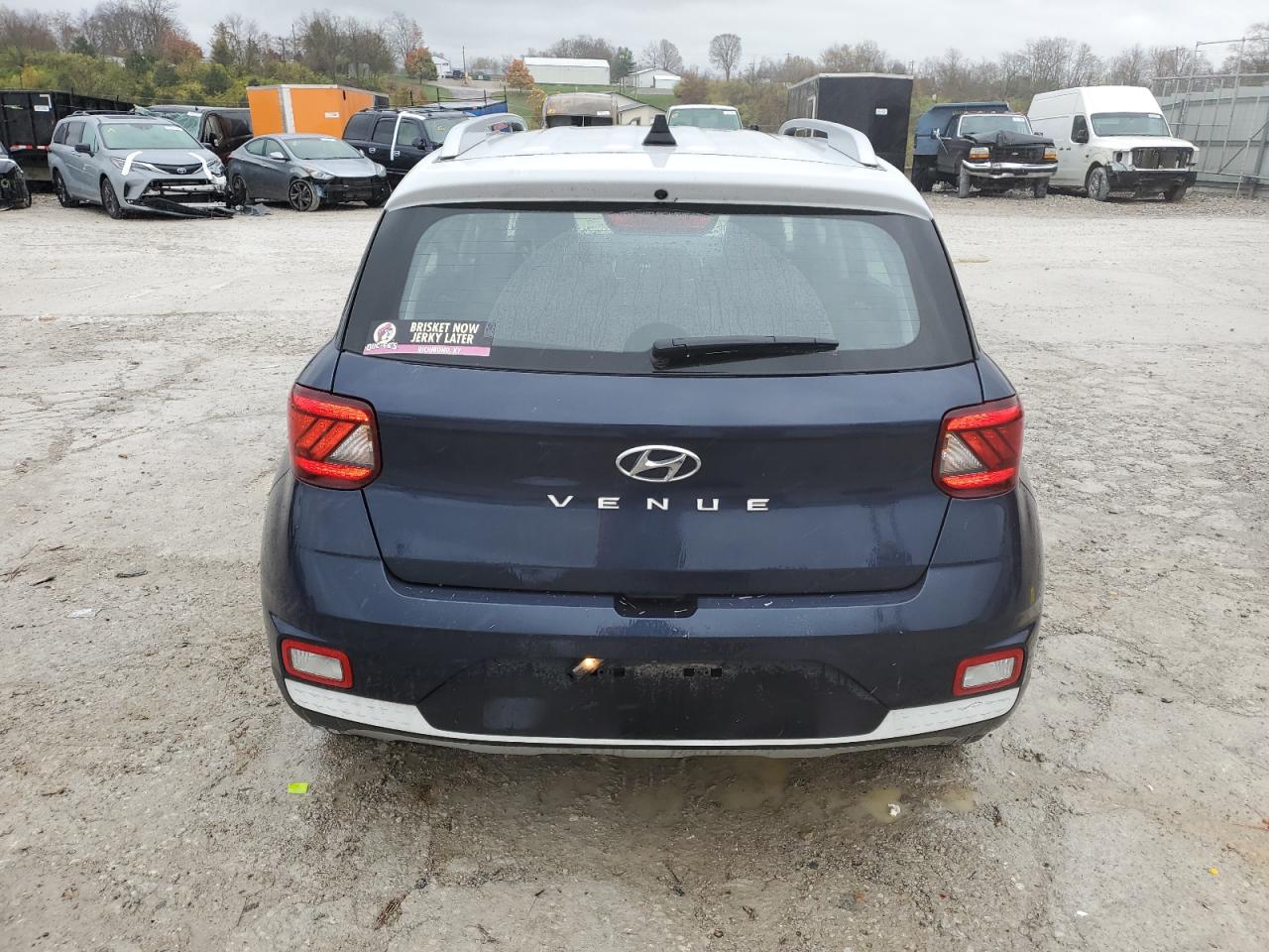 2022 Hyundai Venue Sel VIN: KMHRC8A3XNU151347 Lot: 81422234