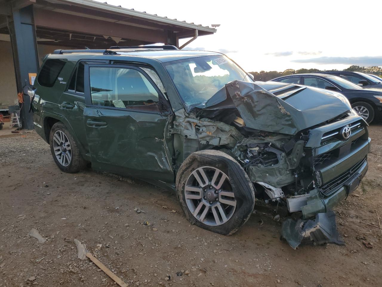 2022 Toyota 4Runner - Image 4