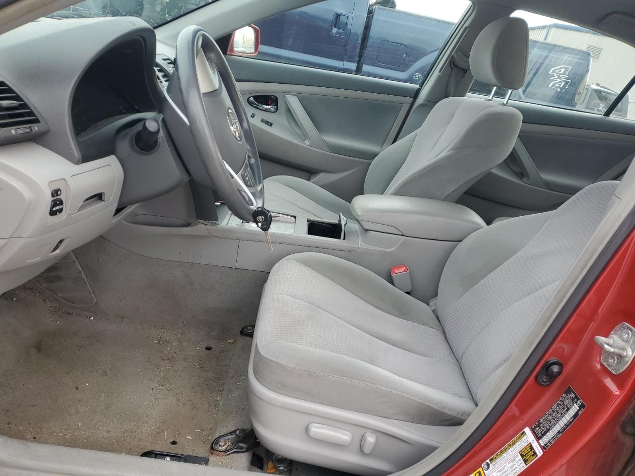 2010 Toyota Camry - Image 7
