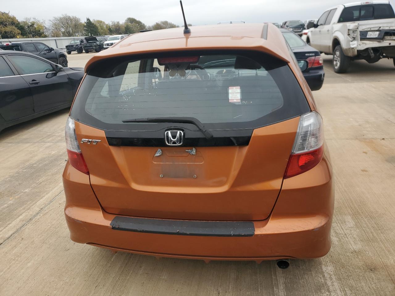 2009 Honda Fit - Image 6