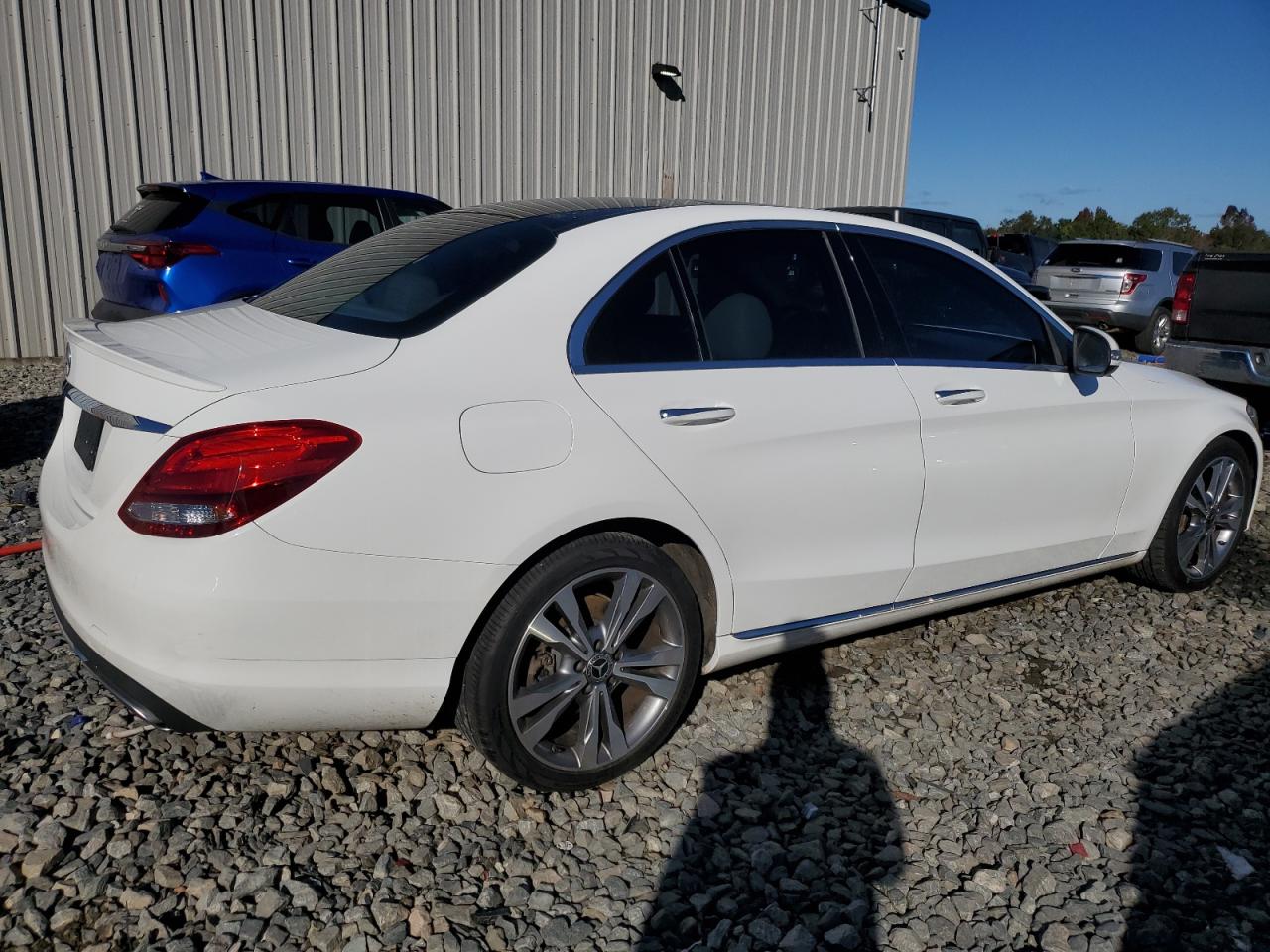 VIN WDDWF4JB0JR333186 2018 MERCEDES-BENZ C-CLASS no.3