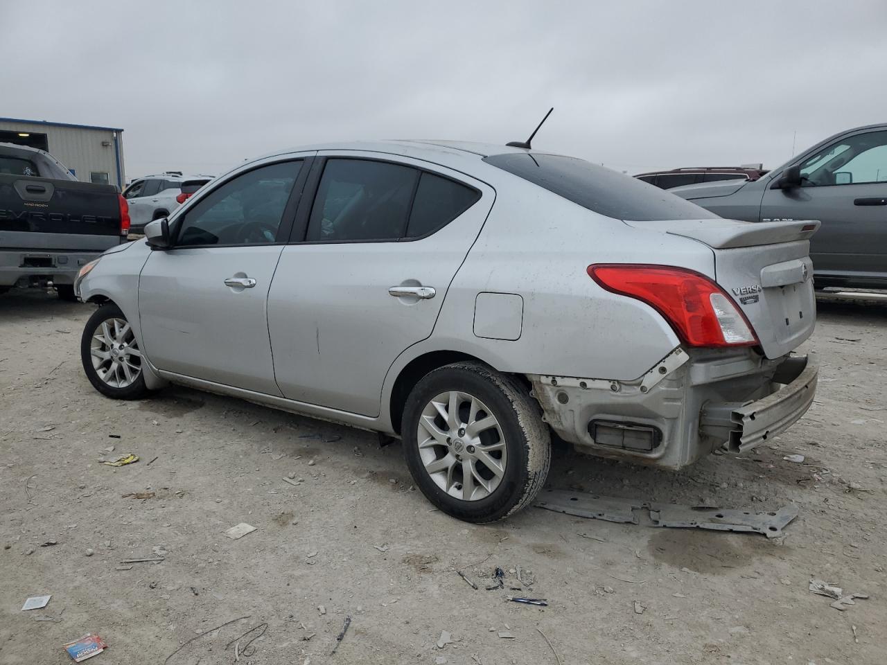 2018 Nissan Versa - Image 2