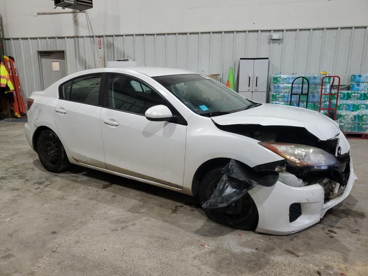 VIN JM1BL1TF8D1811860 2013 MAZDA 3 no.4