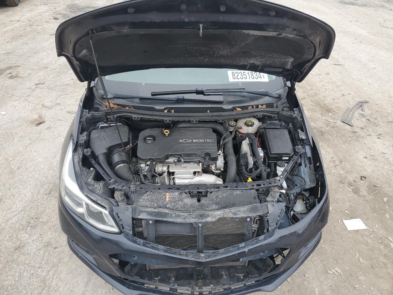 2016 Chevrolet Cruze - Image 11