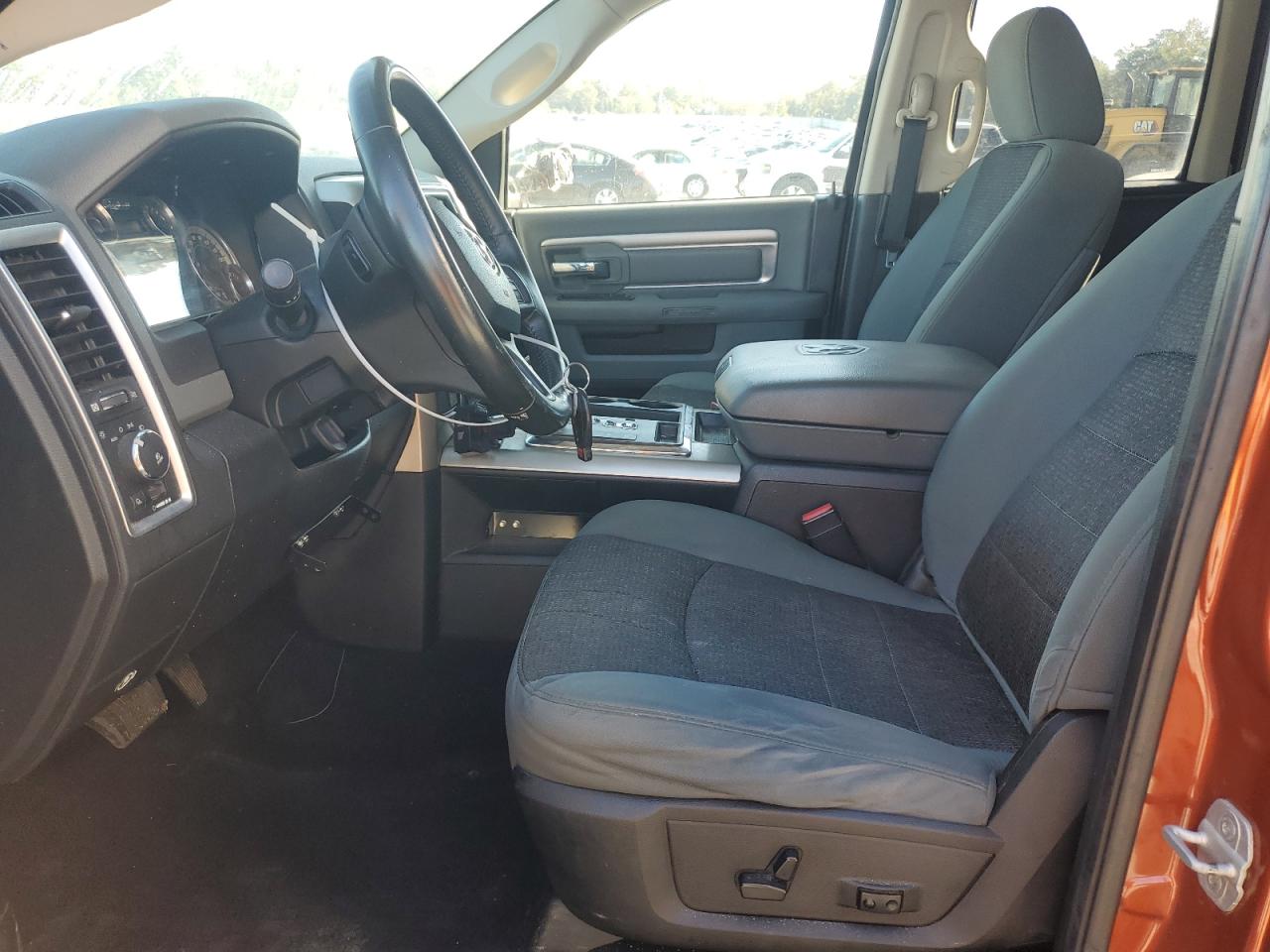 2013 RAM 1500 - Image 7
