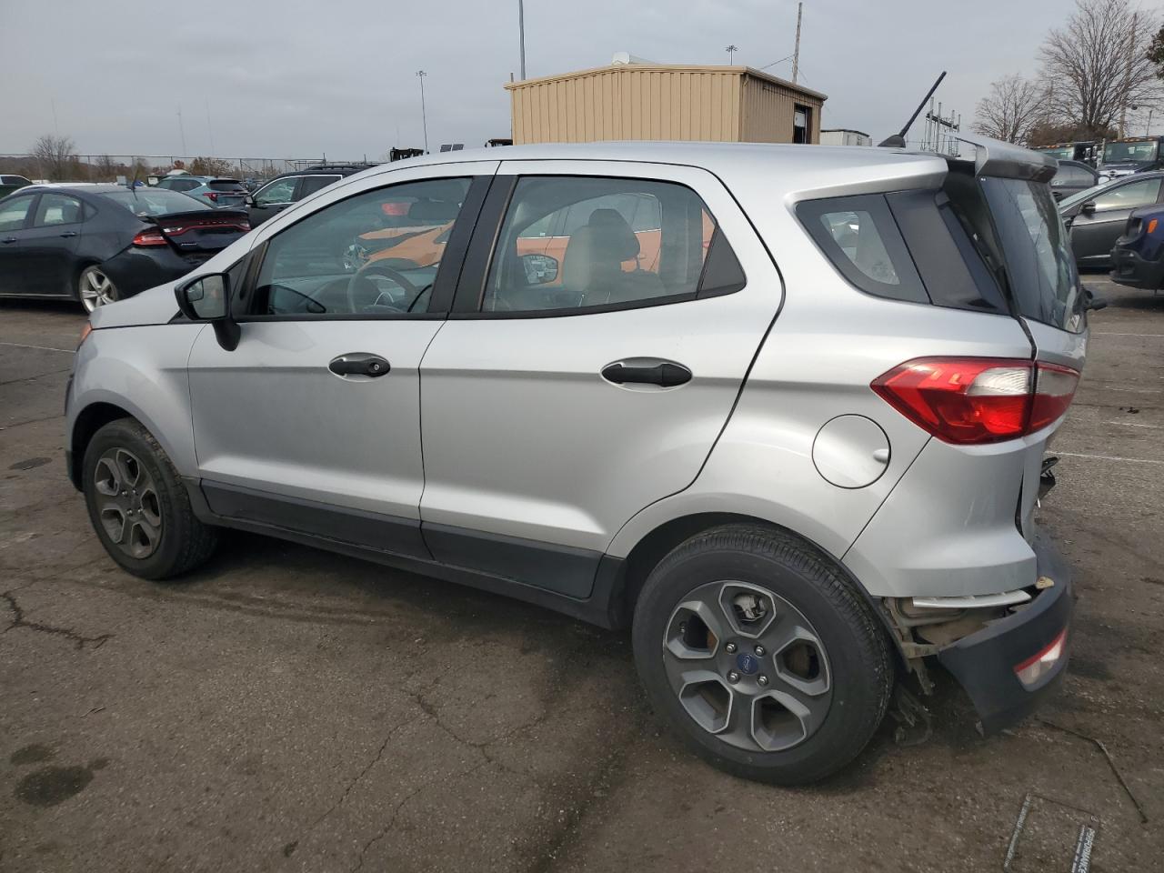 VIN MAJ3P1RE6JC189501 2018 FORD ECOSPORT no.2