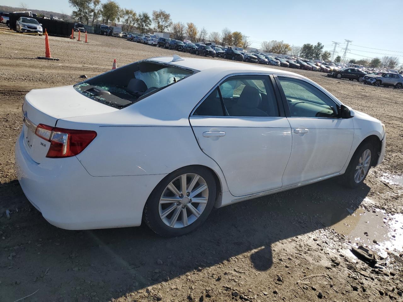 2012 Toyota Camry - Image 3