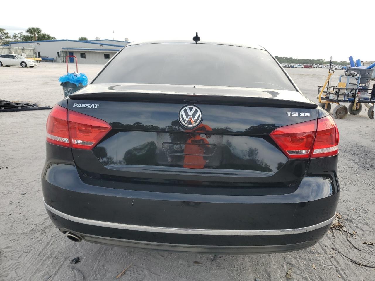 2015 Volkswagen Passat Sel VIN: 1VWCS7A3XFC014145 Lot: 81747374