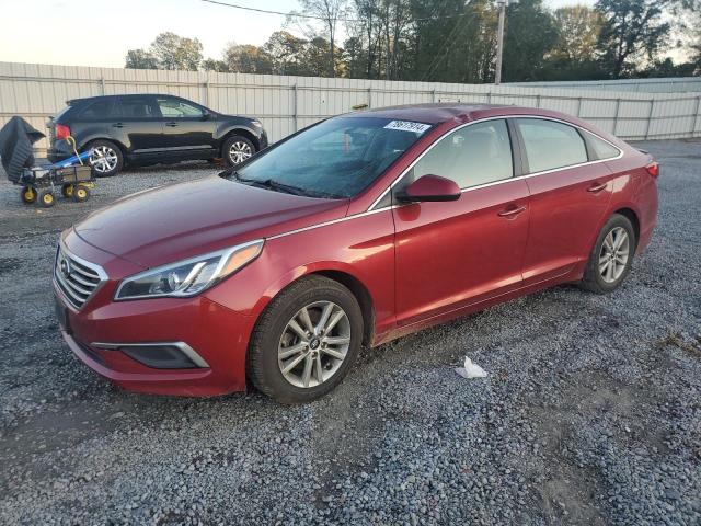  HYUNDAI SONATA 2016 Красный