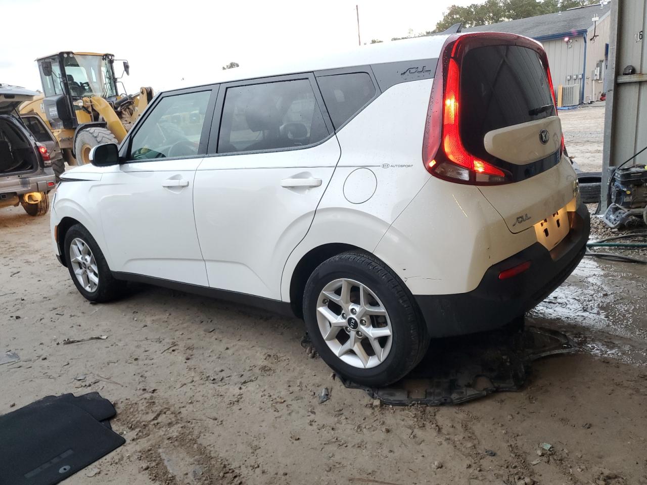 2020 Kia Soul - Image 2