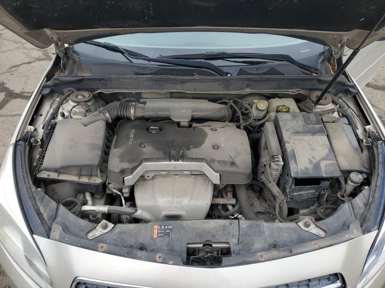 2013 Chevrolet Malibu - Image 12
