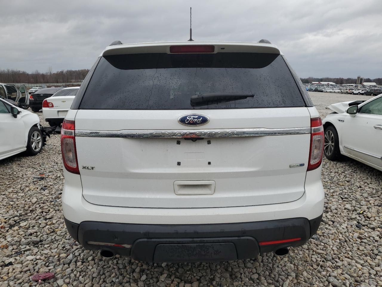 2014 Ford Explorer - Image 6