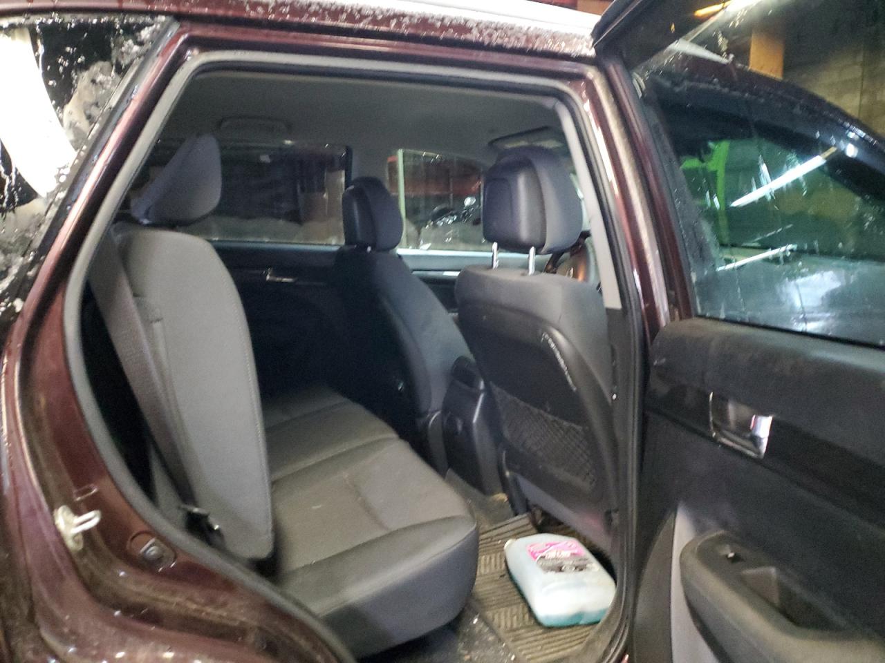 2011 Kia Sorento Base VIN: 5XYKT3A29BG139221 Lot: 81924054