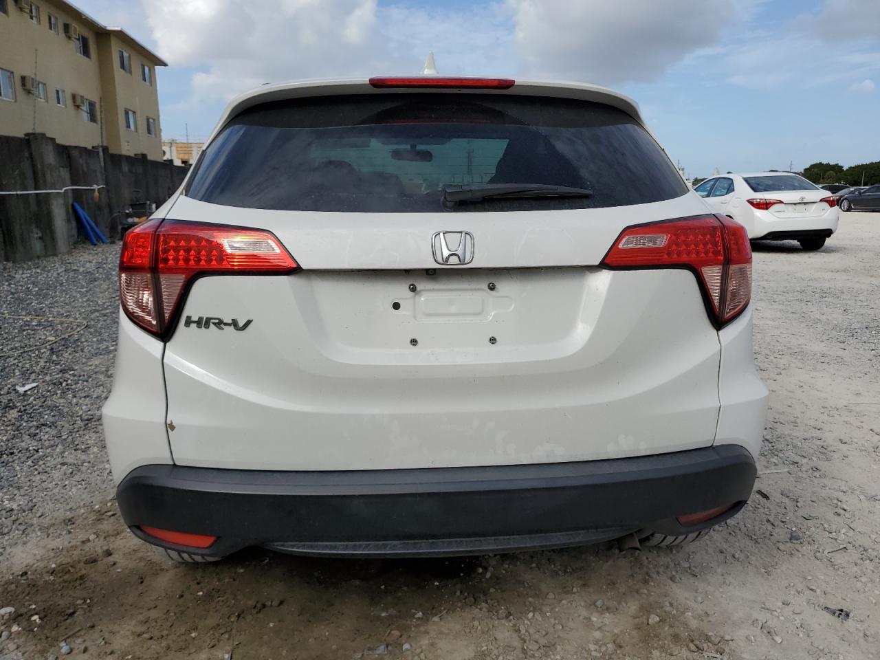 2017 Honda HR-V - Image 6