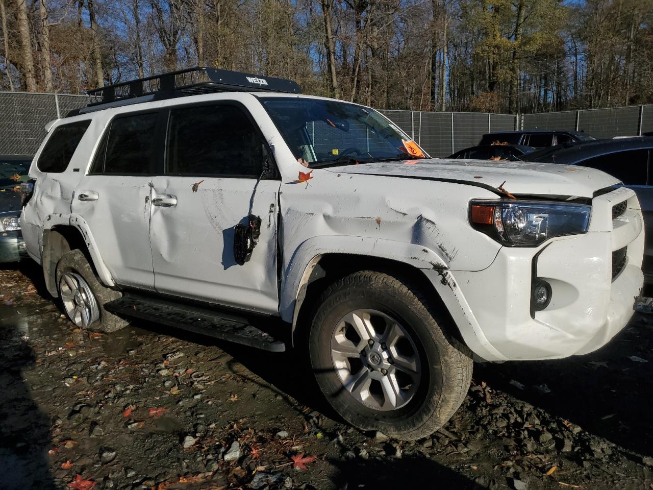 2022 Toyota 4Runner - Image 4