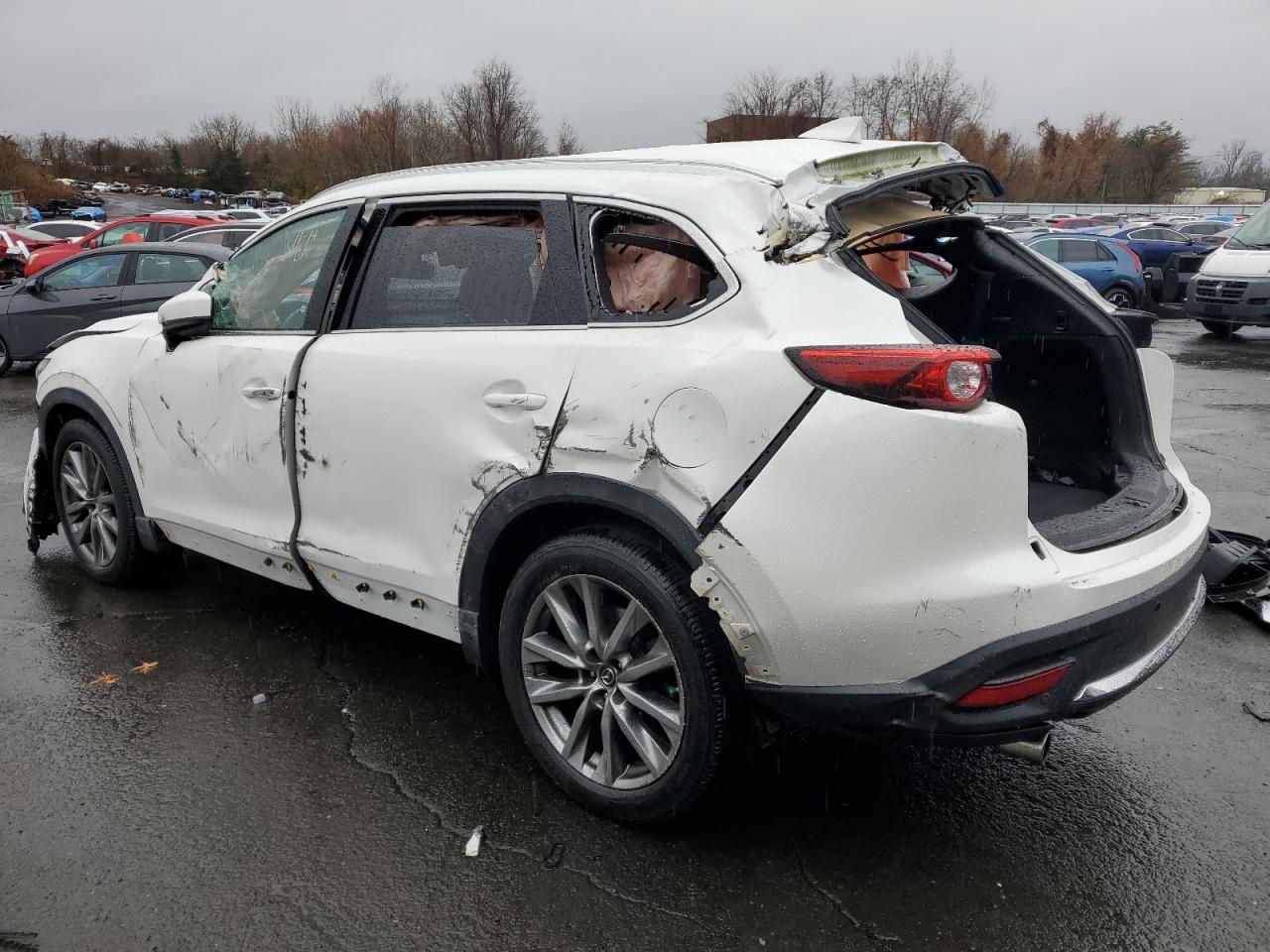 2018 Mazda CX-9 - Image 2