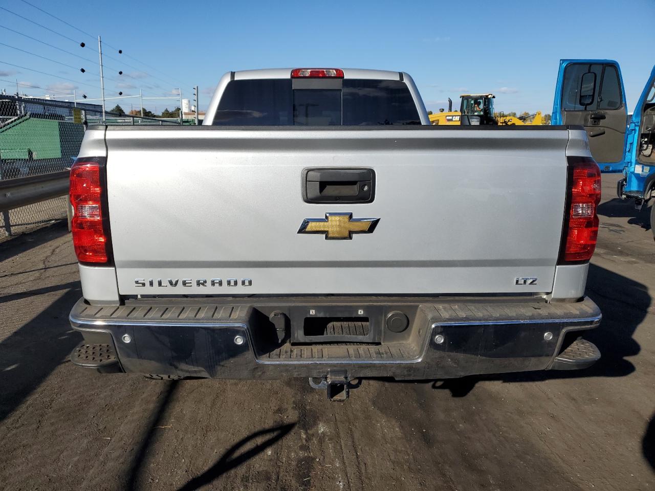 2015 Chevrolet Silverado - Image 6