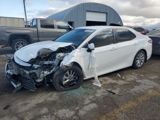 2018 Toyota Camry L продається в Wichita, KS - Front End