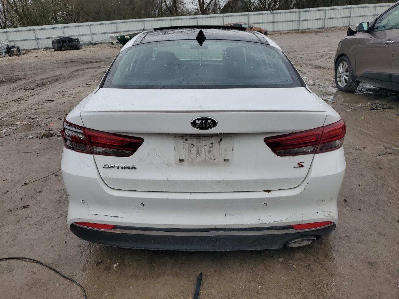 2018 Kia Optima Lx VIN: 5XXGT4L3XJG240501 Lot: 78852034