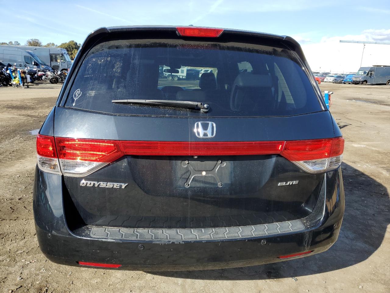 2016 Honda Odyssey Touring VIN: 5FNRL5H97GB099829 Lot: 79717944