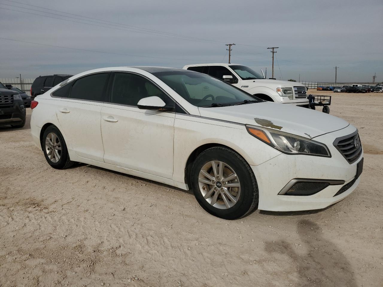 2017 Hyundai Sonata - Image 4