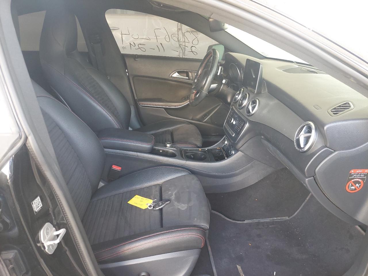 WDDSJ4GB3JN550596 - 2018 Mercedes Benz CLA 250 - #82067204
