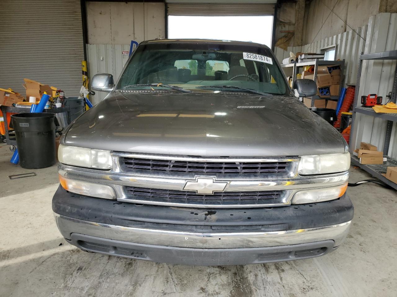 2001 Chevrolet Suburban - Image 5