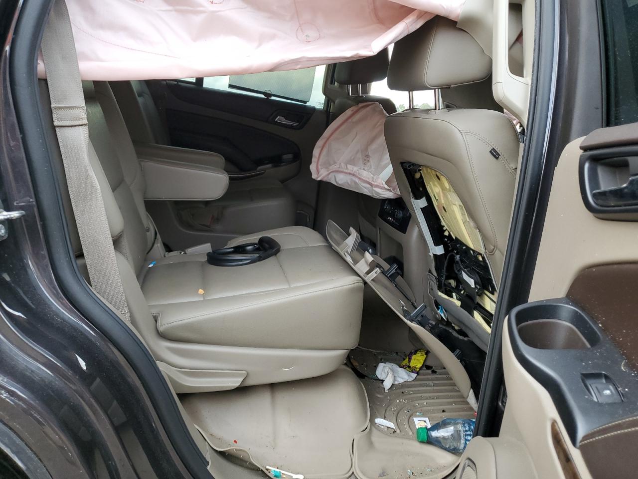 2015 Chevrolet Tahoe - Image 12
