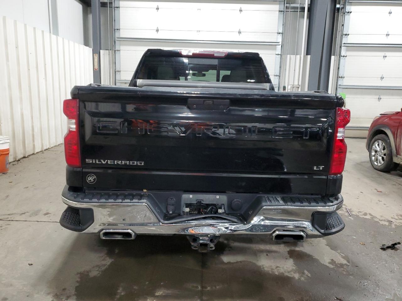 2020 Chevrolet Silverado - Image 6