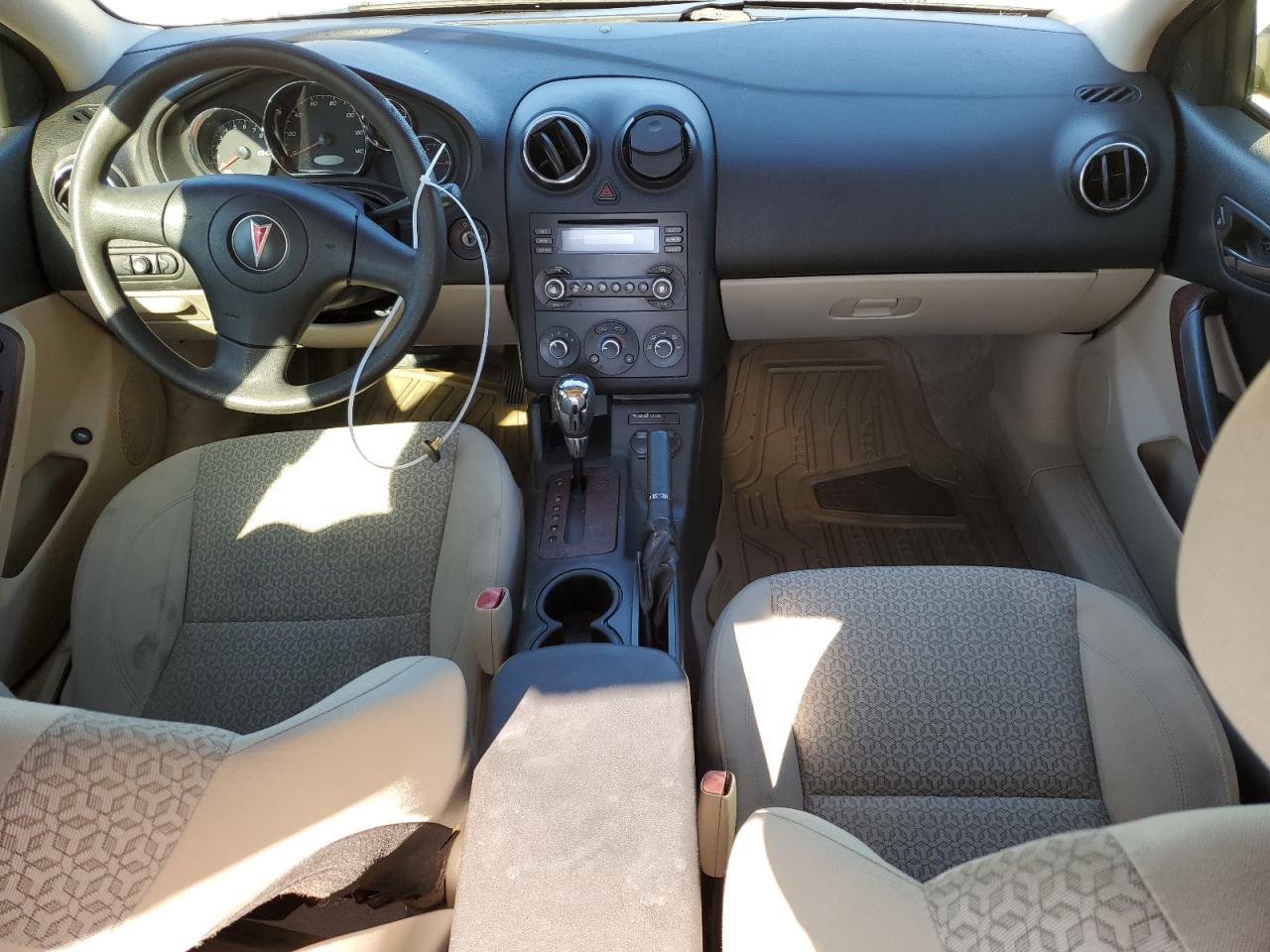 2007 Pontiac G6 - Image 8