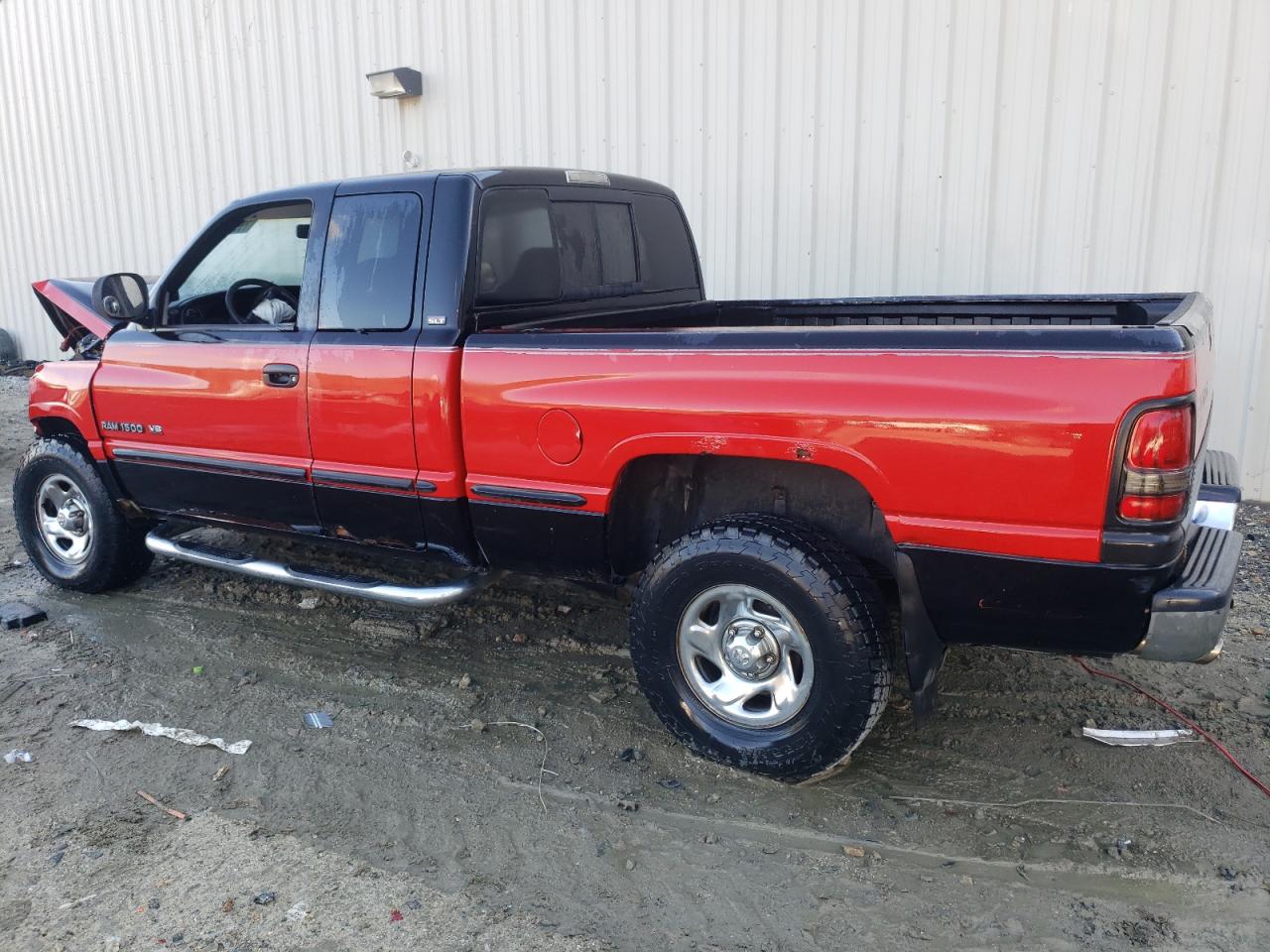 1998 Dodge RAM - Image 2