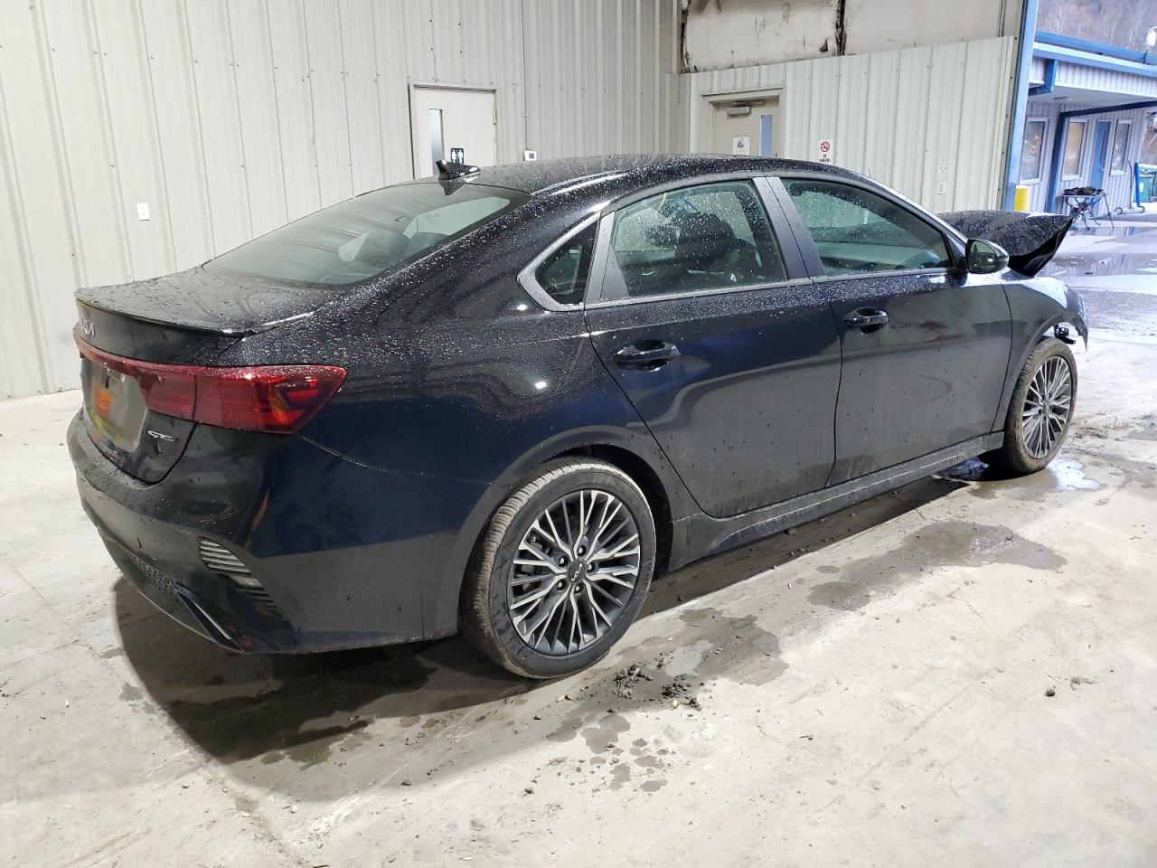 2024 Kia Forte - Image 3