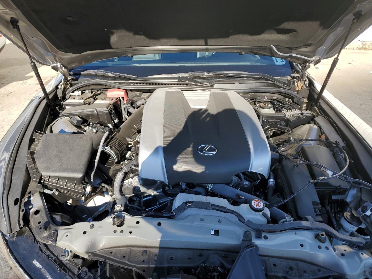 2023 Lexus IS - Image 11