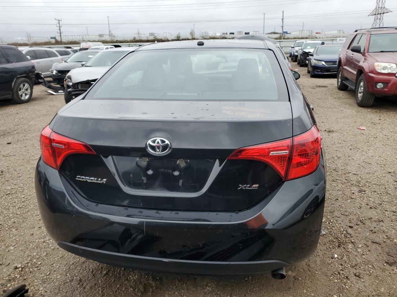 VIN 2T1BURHE6JC064519 2018 TOYOTA COROLLA no.6