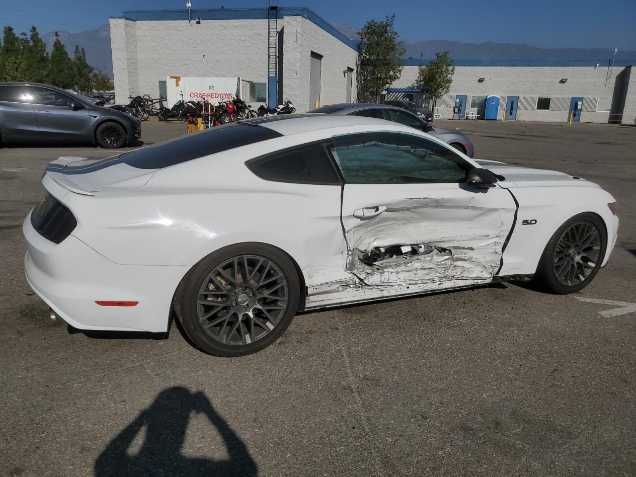 2016 Ford Mustang - Image 3