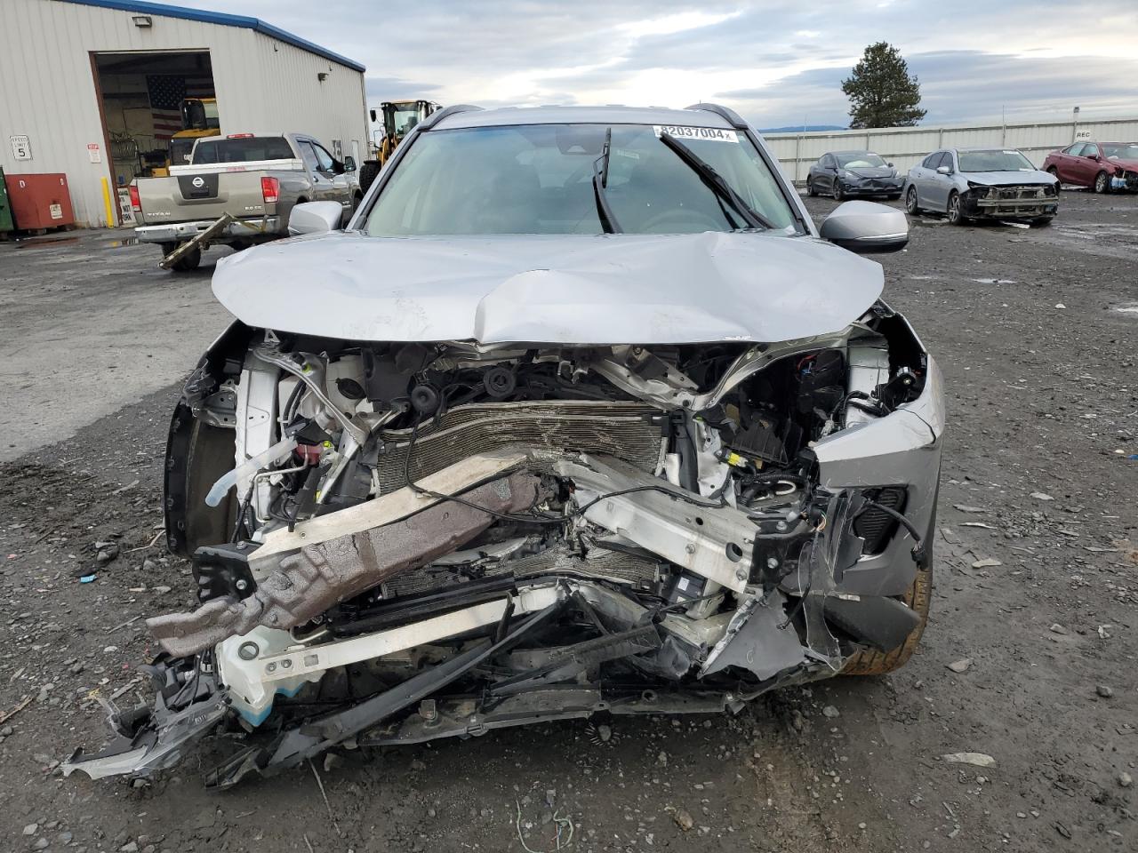 2023 Toyota RAV 4 - Image 5