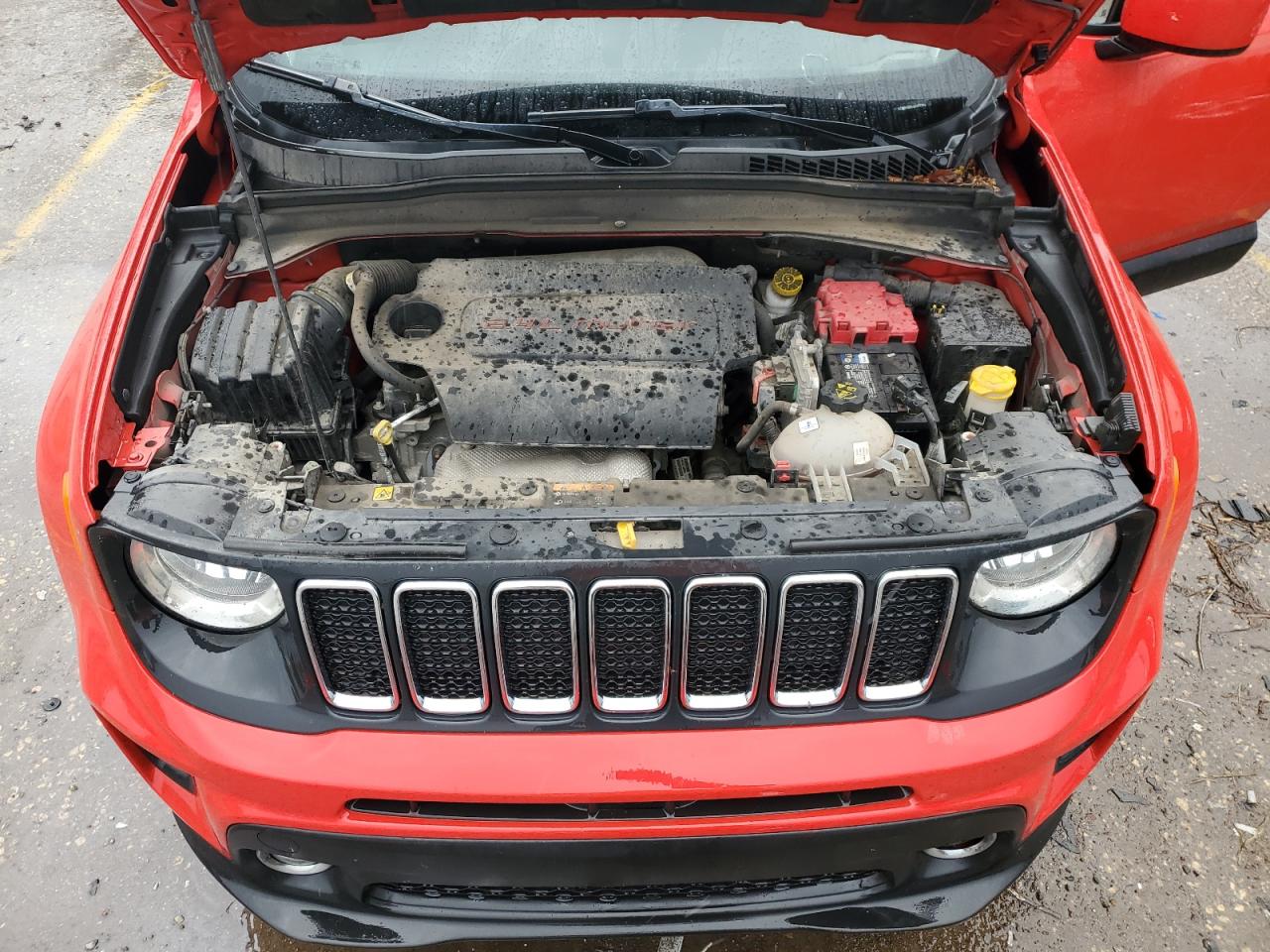 2019 Jeep Renegade - Image 12