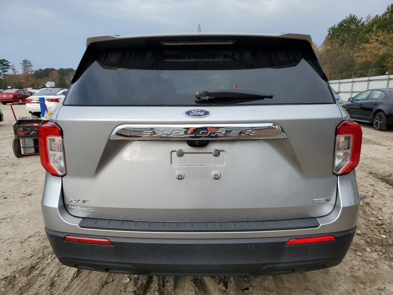 2020 Ford Explorer - Image 6