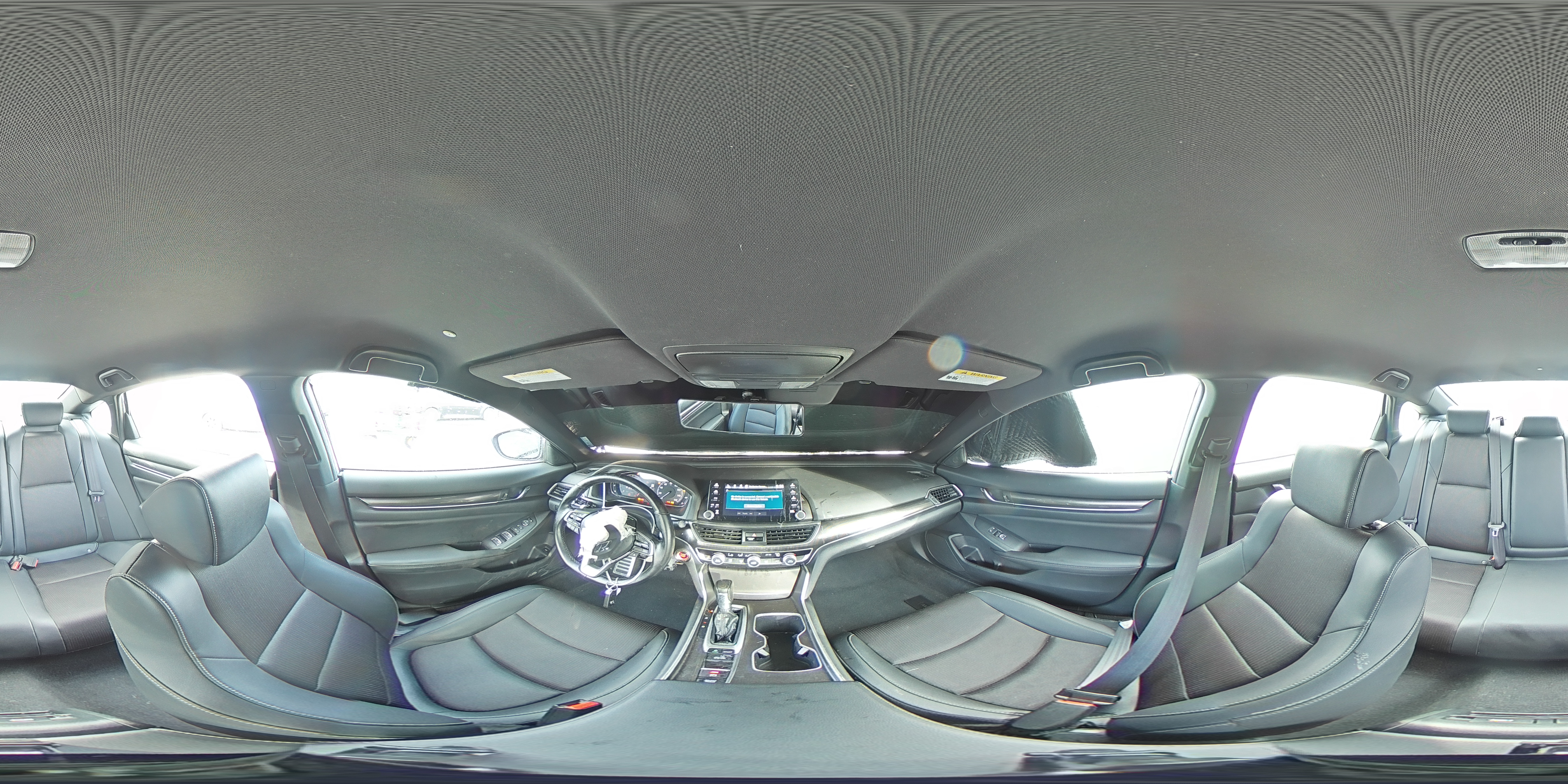 2022 Honda Accord - Image 13