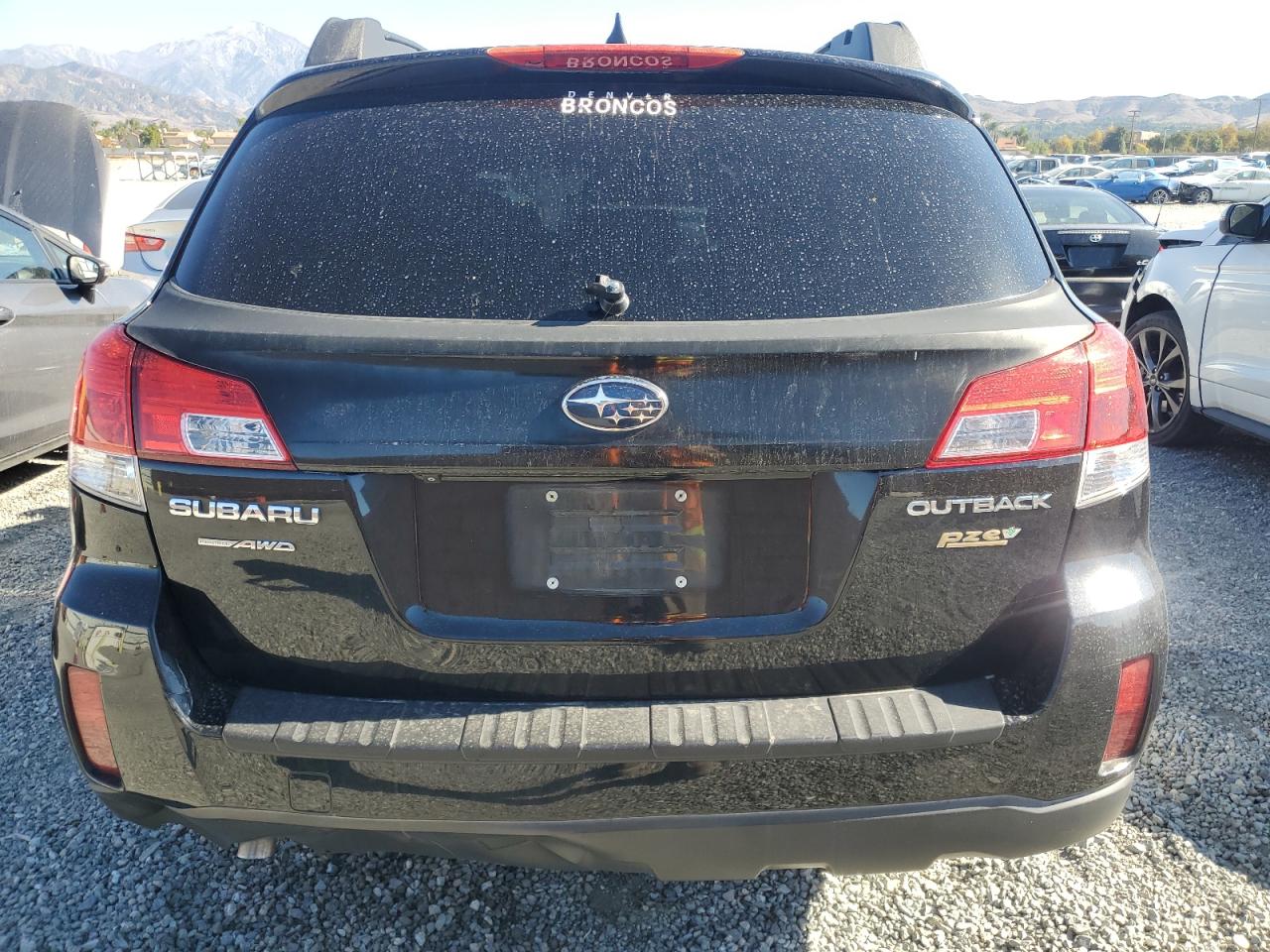 2014 Subaru Outback 2.5I Premium VIN: 4S4BRBEC8E3253520 Lot: 81189564