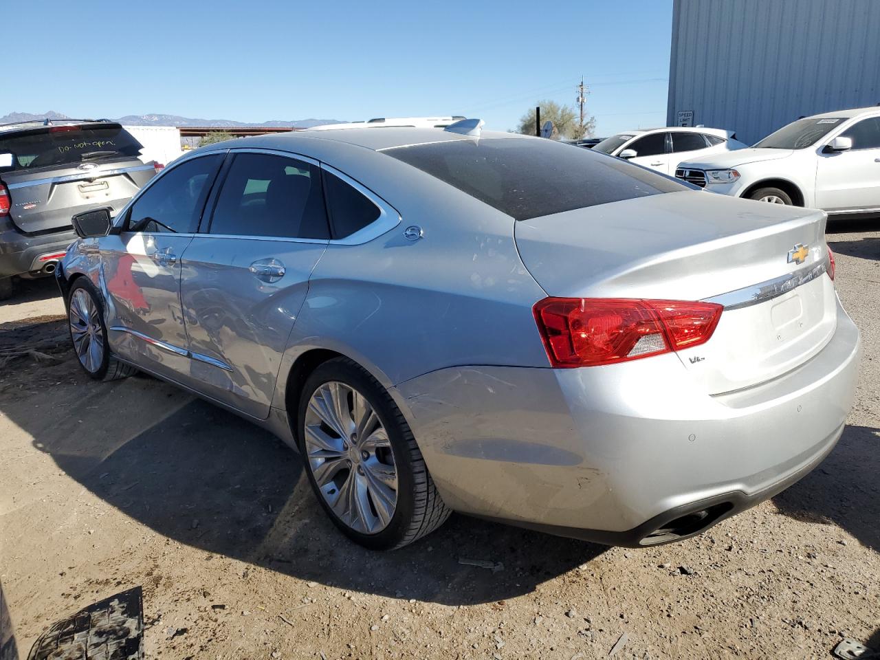 VIN 1G1145S3XGU163215 2016 CHEVROLET IMPALA no.2