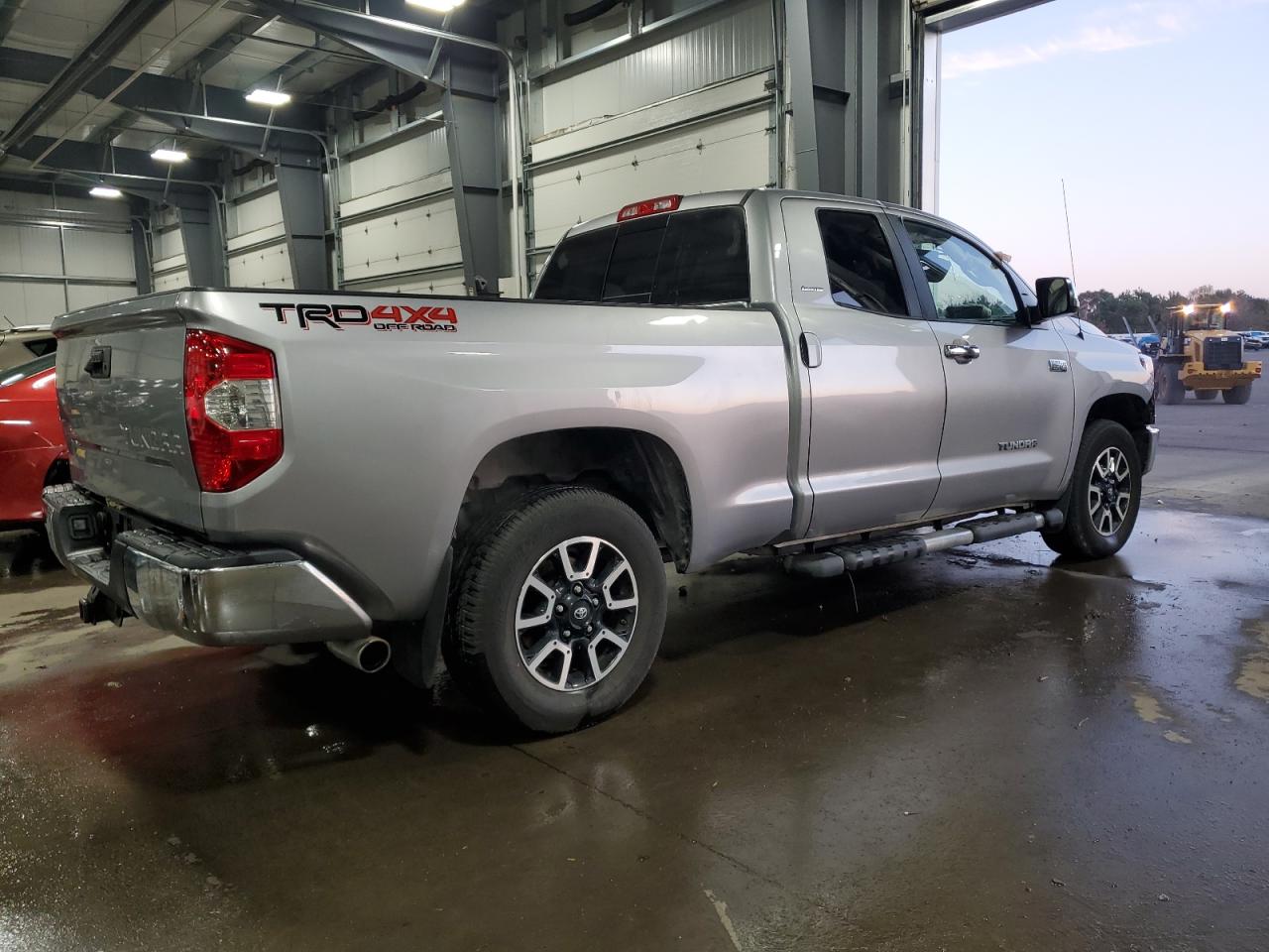 2018 Toyota Tundra - Image 3
