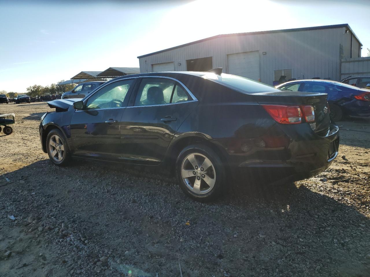 VIN 1G11B5SL4FF308256 2015 CHEVROLET MALIBU no.2