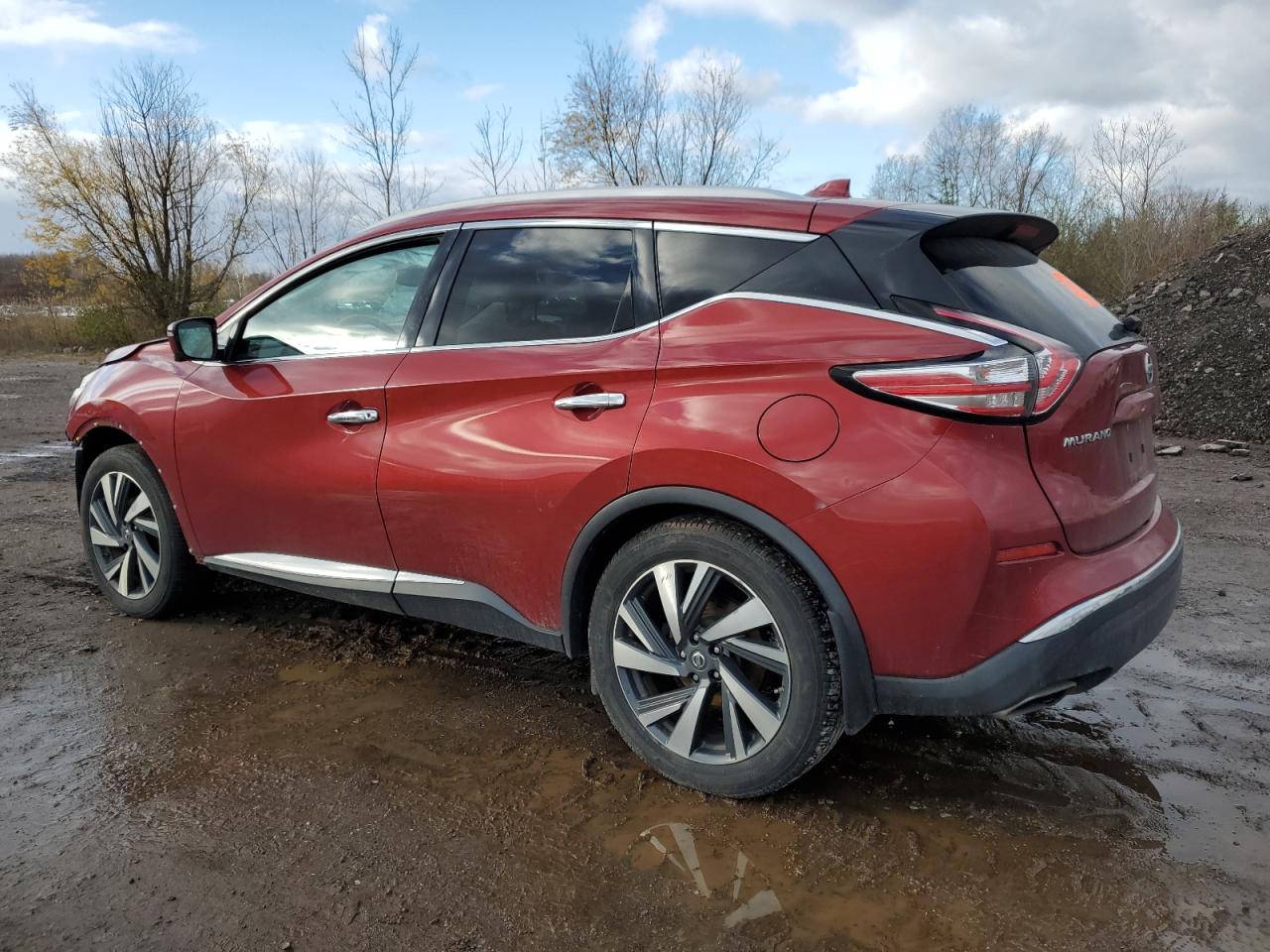 2016 Nissan Murano - Image 2