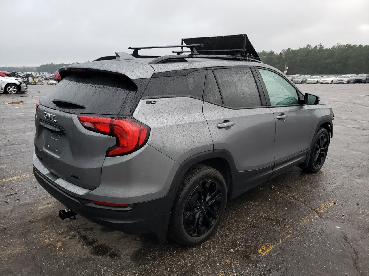 2020 GMC Terrain - Image 3